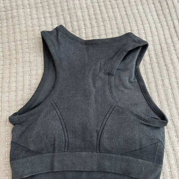 aerie offline athletic top - Picture 3 of 3